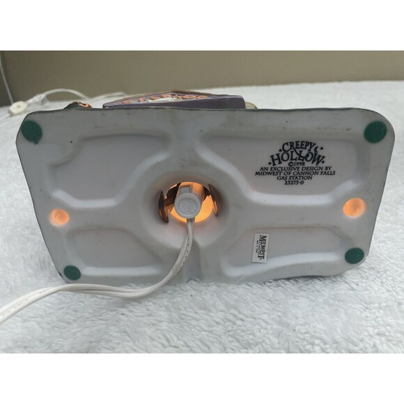 Midwest Of Cannon Falls Creepy Hollow Gasp N Go Mini Auto Shop Halloween*Works** - Picture 8 of 16